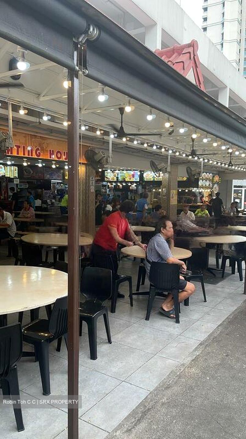 Tampines Street 81 (D18), Shop House #459687681